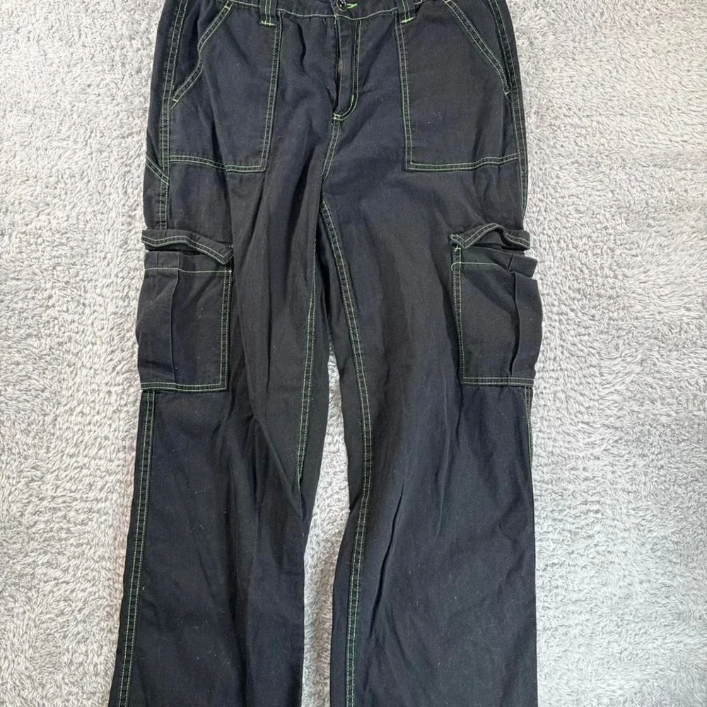 Black high-rise carpenter‎ pants